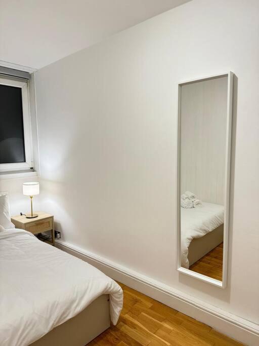 Apartment In Angel. London Bagian luar foto