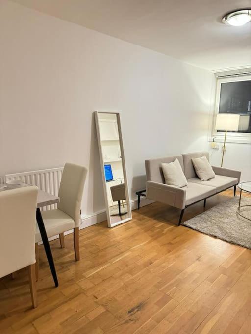 Apartment In Angel. London Bagian luar foto
